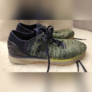 Under Armour Bandit 3 Athletic Shoes